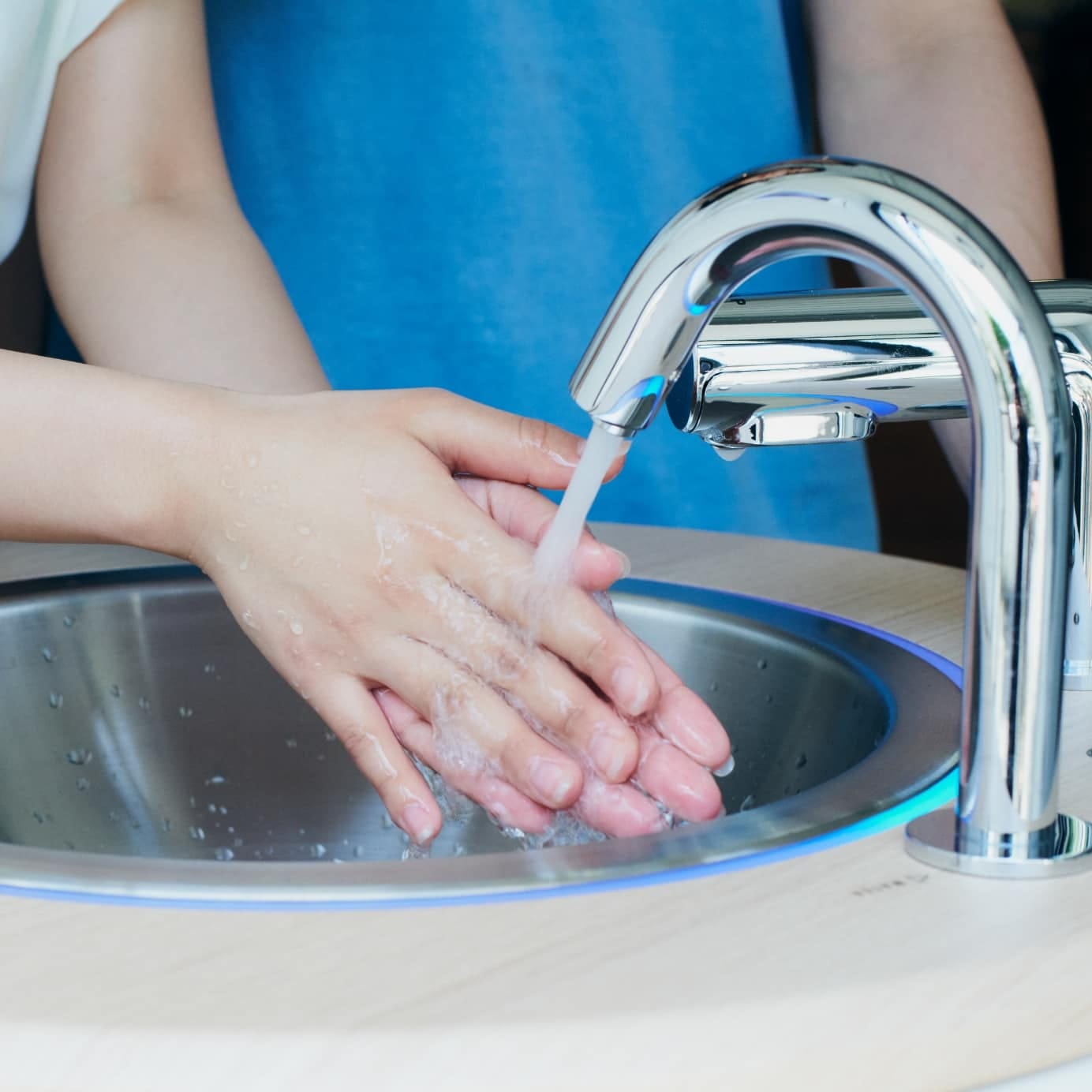 A uniquely gentle wash—thanks to soft water.